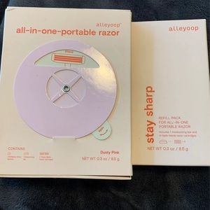 Portable Razor with refills